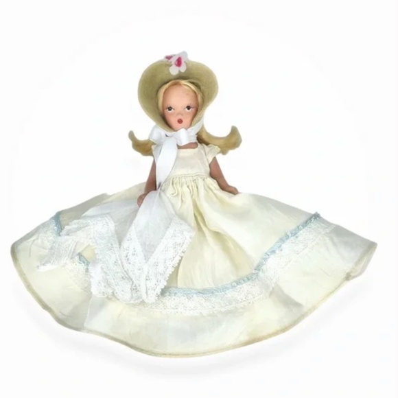 Nancy Ann Storybook Doll Bisque 5.5 in 5 joints - yellow dress and bonnet 1940s - Picture 2 of 6